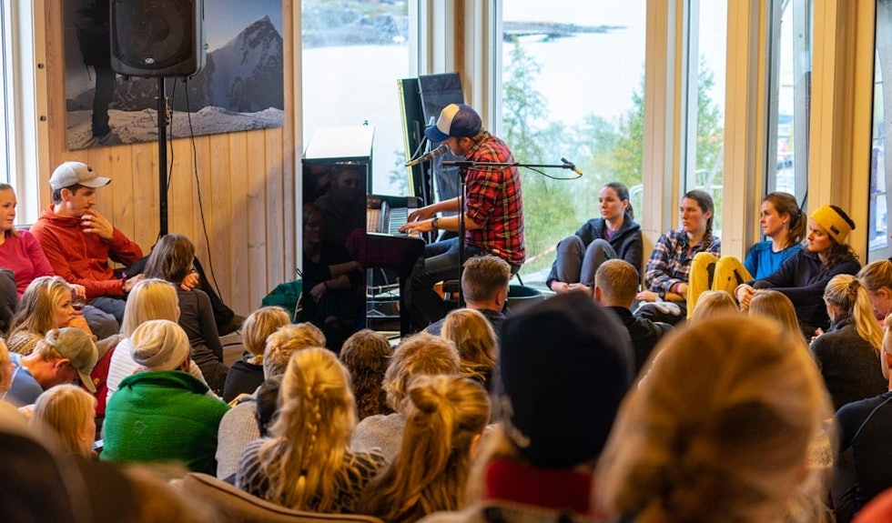 Intimkonsert på Fjellfilm. Foto Per Sandnes Intimkonsert på Fjellfilm. Foto Per Sandnes