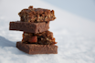 KALDE KALORIBOMBER: Bjørnebrød og brownies som aldri fryser. Foto: Sigrid Henjum bjørnebrød og svalbardkake energibar