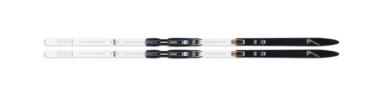 FISCHER E89 Easy Skin Xtralite: Oppgradert med kortfellsystem og med integrert feste for kortfeller.  FISCHER E89 Easy Skin Xtralite: Oppgradert med kortfellsystem og med integrert feste for kortfeller.