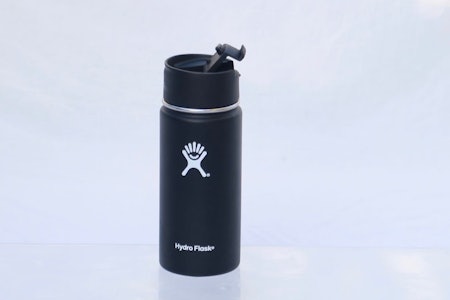 Test av Hydro Flask: Lav høyde og passe volum gjør Hydro Flask Wide Mouth lett å få med seg.  Hydro Flask Wide Mouth