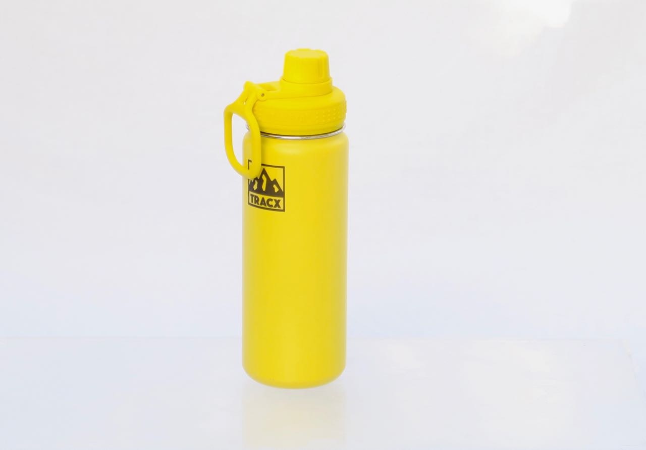 Super også til kald drikke: Takeya-koppen er en godt isolert termokopp med god drikketut og praktisk opphengsring. Super også til kald drikke: Takeya-koppen er en godt isolert termokopp med god drikketut og praktisk opphengsring.