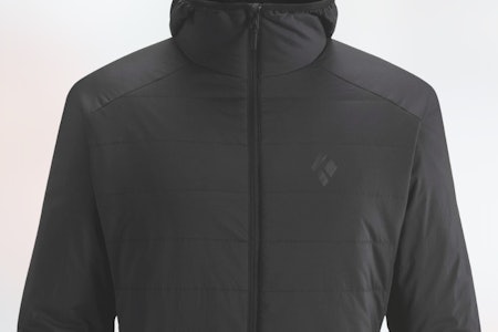 ARBEIDSJAKKE: First light hoody fra Black Diamond er den tyngste jakken i testen. Black Diamond First Light Hoody dunjakke isolasjonsjakke test utemagasinet