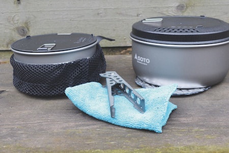 SOTO har et enkelt og godt kokesett for deg som allerede har kopper og asjetter. Test av SOTO Navigator Cook set