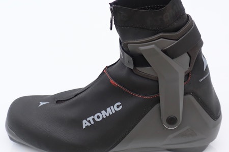 KOMBISKO FOR LANGRENN: Atomic Pro CS.  Foto: Mathilde Gamme Atomic Pro CS