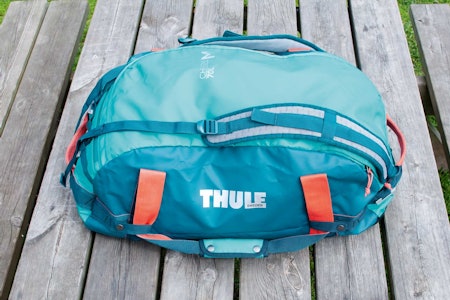 Thule Chasm 70 duffel bag 