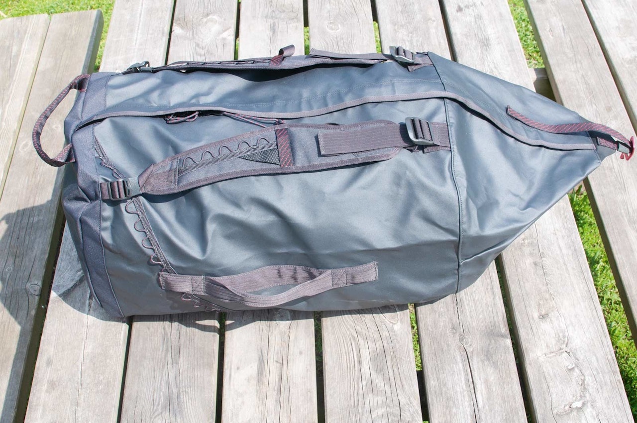 Romslig duffelbag: Klättermusen Ydalir 80 liter Klättermusen Ydalir 80 liter