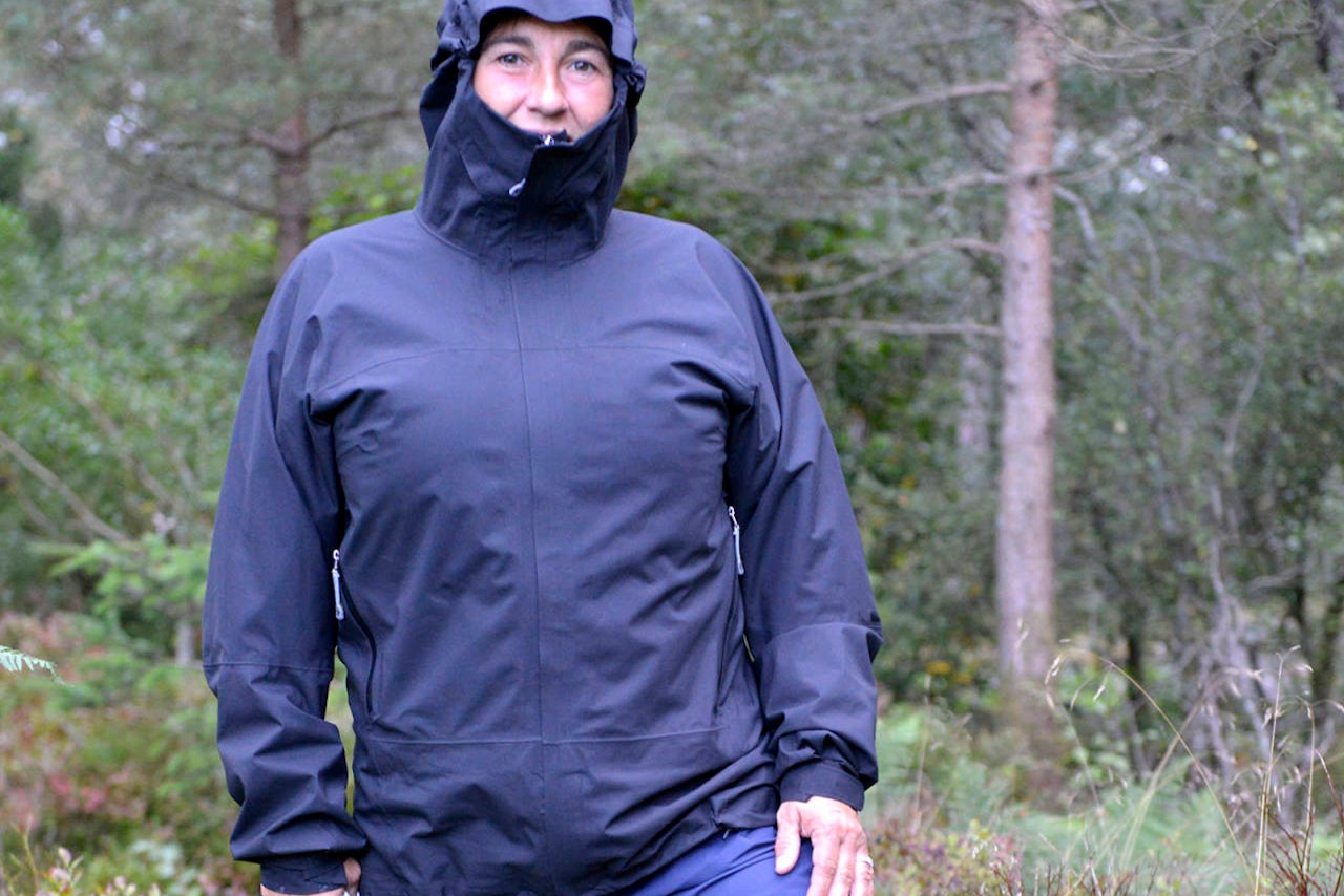 Houdini BFF scorer bra på både funksjonalitet og værbeskyttende egenskaper. Foto: Egill Danielsen test av houdini bff regnjakke og regnbukse
