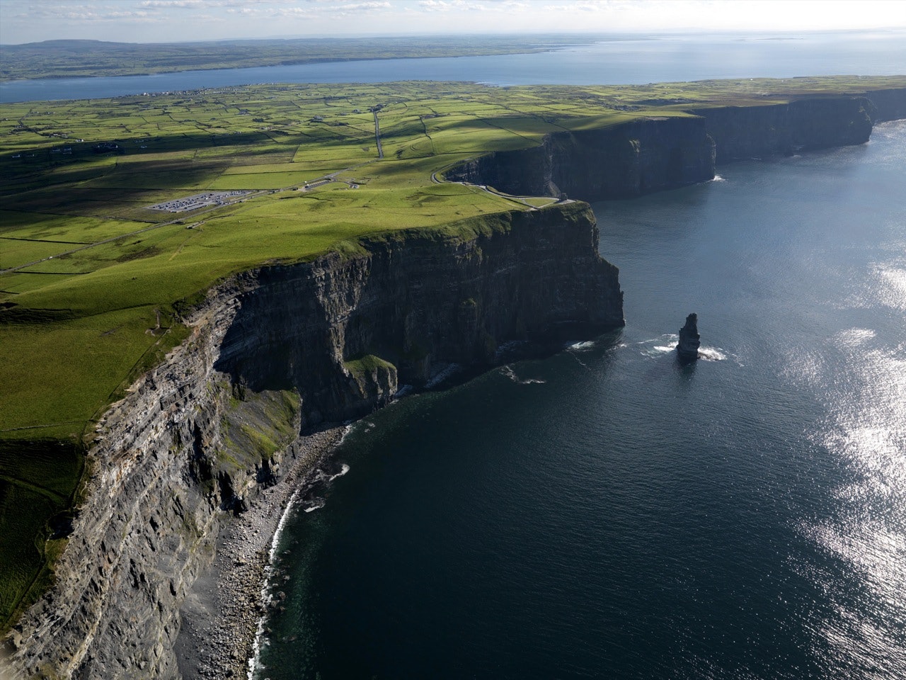 Cliffs of moher i Irland. Cliffs of moher i Irland.