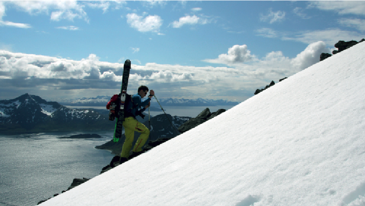 UTEs utstyrstester har svettet og bært topptursekker. Her er hans dom. Foto: Håvard Lium UTEs utstyrstester har svettet og bært topptursekker. Her er hans dom. Foto: Håvard Lium