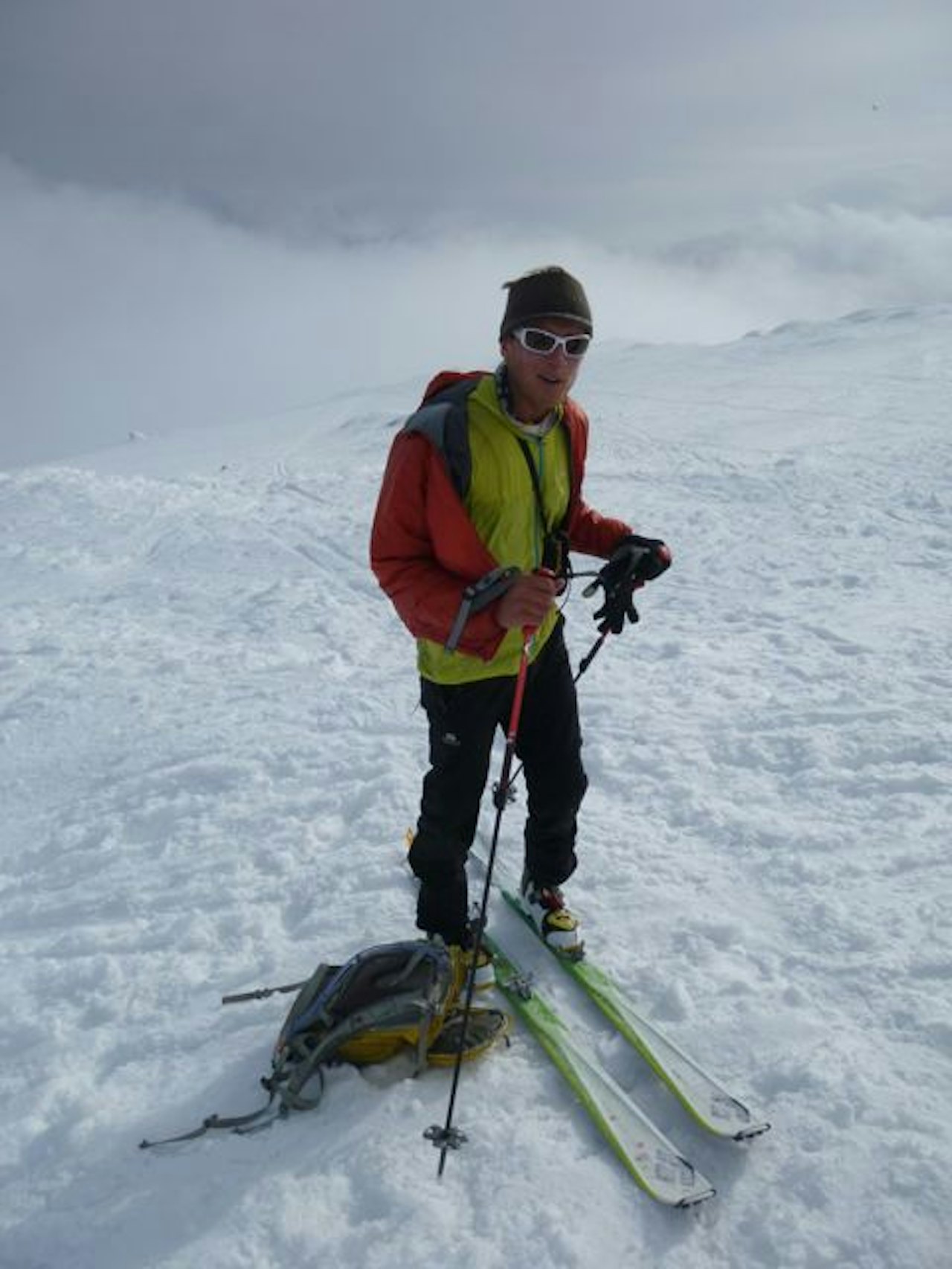 Nils Nilsen sjekker forholdene. Foto: Ken Pettersen Nils Nilsen sjekker forholdene. Foto: Ken Pettersen