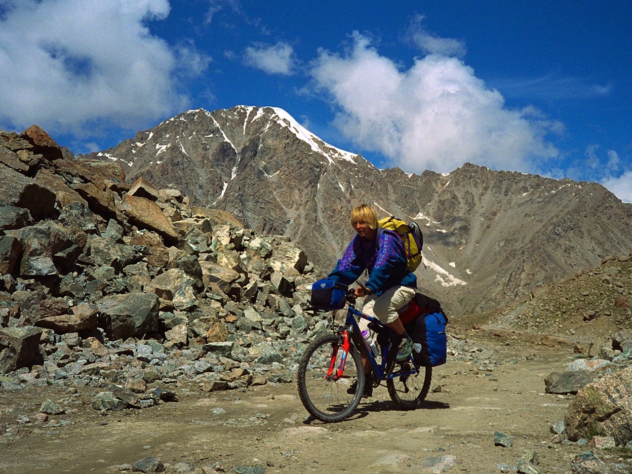Gerda Maria Pauler på sin reise gjennom Nepal. Foto: Ulrich Schroeder