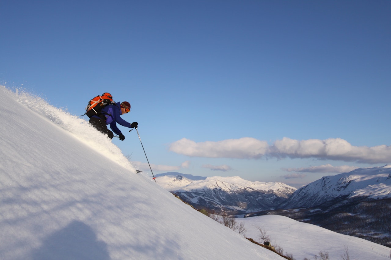 Jørgen Aamot i området rundt Harahorn. Foto: Simen Berg Jørgen Aamot i området rundt Harahorn. Foto: Simen Berg