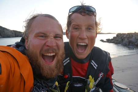 Sånn ser man ut etter å ha padlet 3250 km i havkajakk. Foto: Eilif Rosnæs