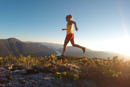 Det er lite som slår kveldstur på hausen. Her på Hesteggi eit langt steinkast frå Saftbygda/Sogndal. Det er lite som slår kveldstur på hausen. Her på Hesteggi eit langt steinkast frå Saftbygda/Sogndal.