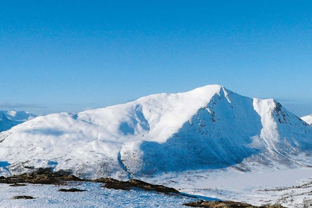 Skarven 1048 moh fra Toppturer i Romsdalen