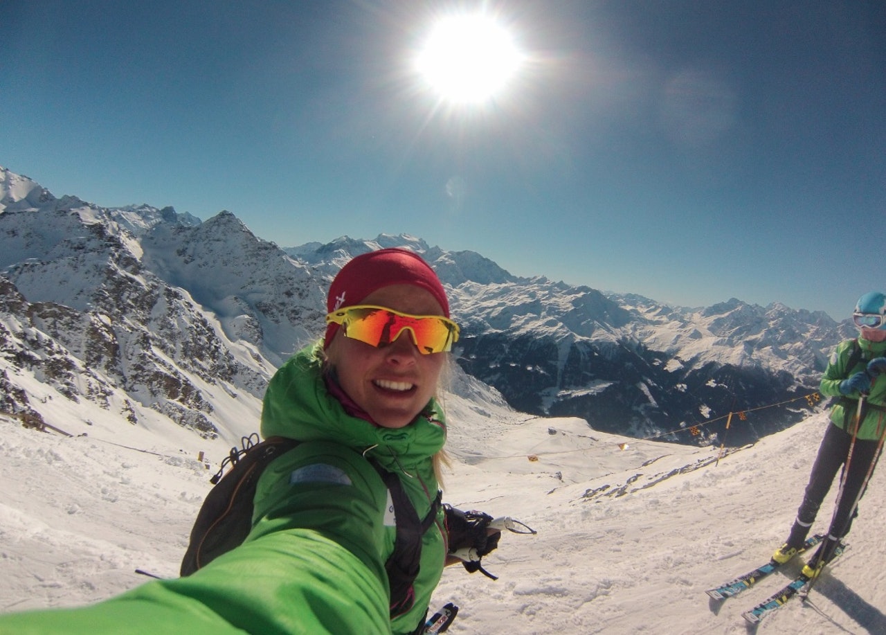 Me unna oss ein behageleg skidag i solsteiken etter ei hard veker med konkurransar under VM. Her på 3000 moh, på Mont Gelè saman med Sondre Svensli.