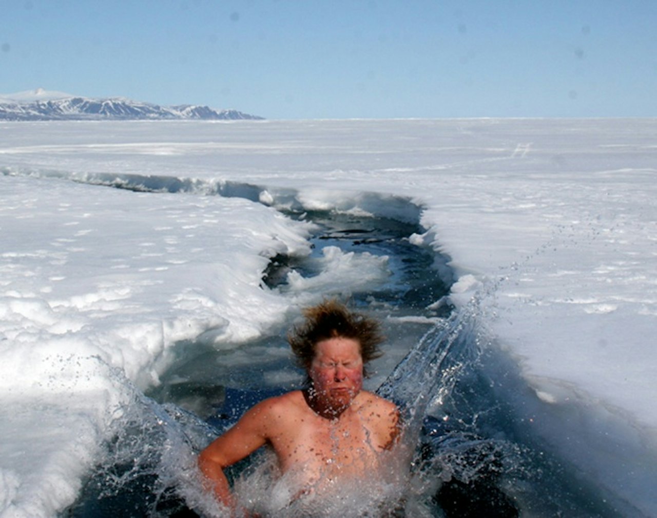 Kristin Folsland Olsen på Baffin Island i Nord-Canada.  Kristin Folsland Olsen på Baffin Island i Nord-Canada.