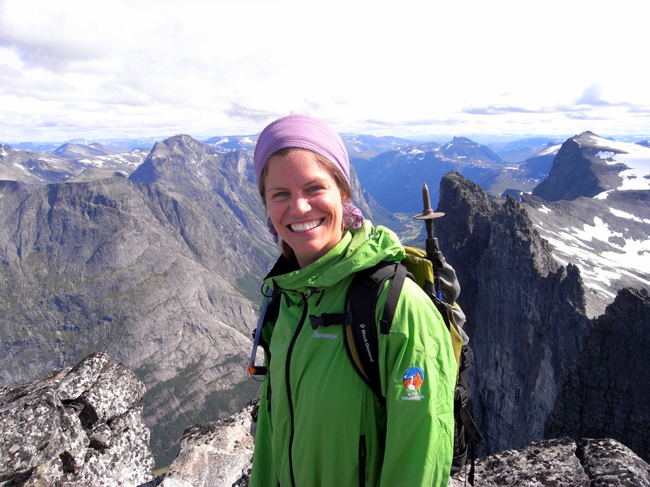 ROMSDALSKJÆR: Marte Berild Hjelle i hjertet av Romsdalen. Foto: Nils Nielsen ROMSDALSKJÆR: Marte Berild Hjelle i hjertet av Romsdalen. Foto: Nils Nielsen
