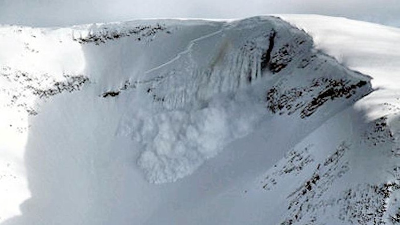 Økt bruk av vinterfjellet har medført flere skredofre. Norsk Fjellsportforum vil få på plass en nasjonal standard for skred. Foto: NGI 