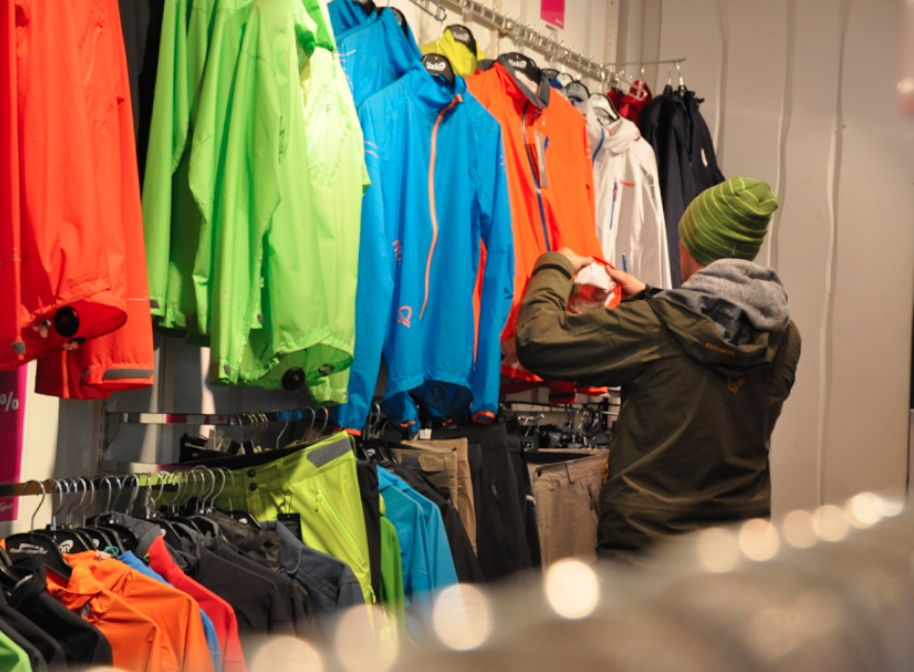 Nordmenn kler seg etter forholdene. Foto: Gunhild Aaslie Soldal Nordmenn kler seg etter forholdene. Foto: Gunhild Aaslie Soldal