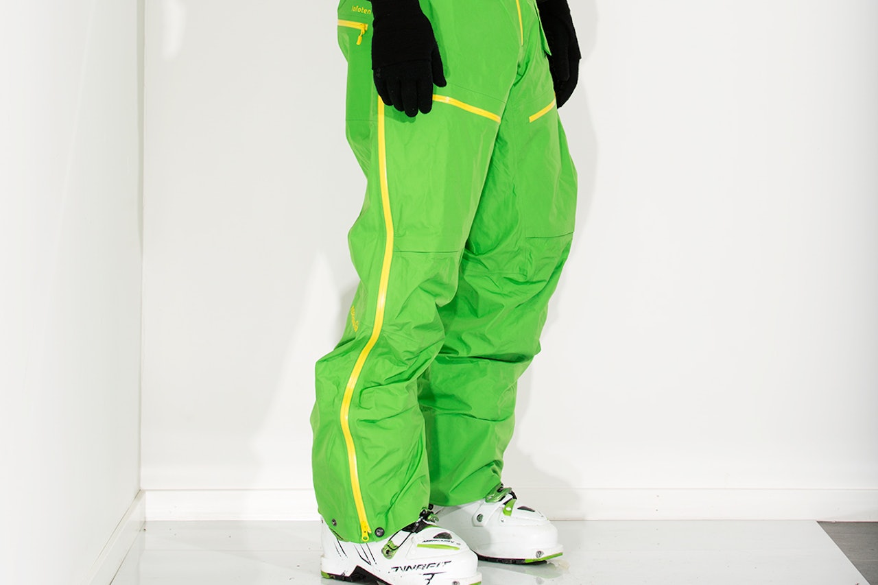 Norrøna Lofoten Gore-Tex bukse: Str L | Pris: 3999 kroner | 589 gram. Norrøna Lofoten Gore-Tex bukse test