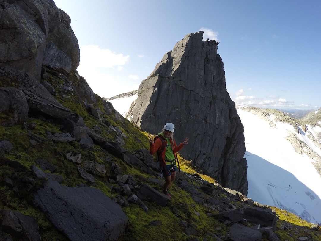 image2 (4) image2 (4)