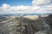 LOKKER OG DRAR: Rondane har vært en magnet på fjellvandrere, kunstnere og andre svermere siden nasjonalromantikerne oppdaget herligheten på 1800-tallet. I dag har toppturer gitt besøket nok et bratt løft. Foto: Maria K. Kleiven fjelltur i rondane