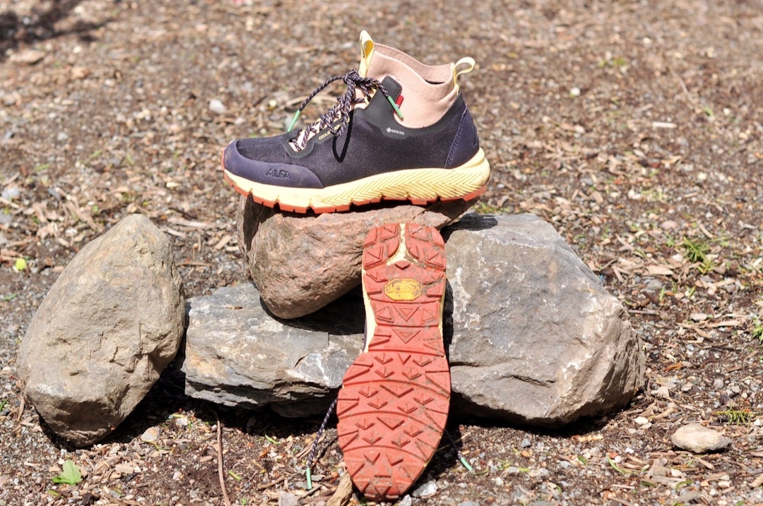 LADIES ONLY: Alfa Cecilie kommer kun i damemodell. Den er en nett og lett tursko. Test av Alfa Cecilie