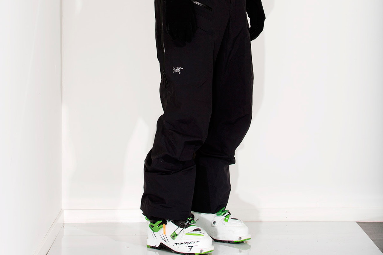 Arc’teryx Lithic Comp: Str L | Pris: 3299 kroner | 577 gram Arc’teryx Lithic Comp skibukse test