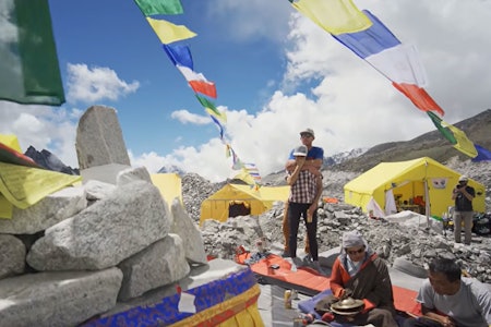 FJELLFILM: Fra Lhotse-filmen til Hilaree Nelson Film lhotse everest north face utemagasinet