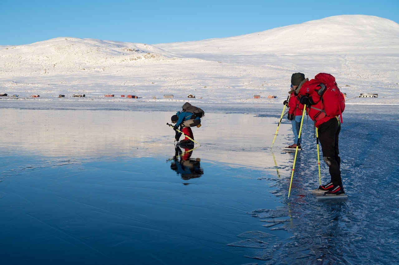 SIKKERHETSSJEKK: Fra fjellvatnet Vinstre ved Bygdin. Foto: Foreningen Turskøyting turskøyting