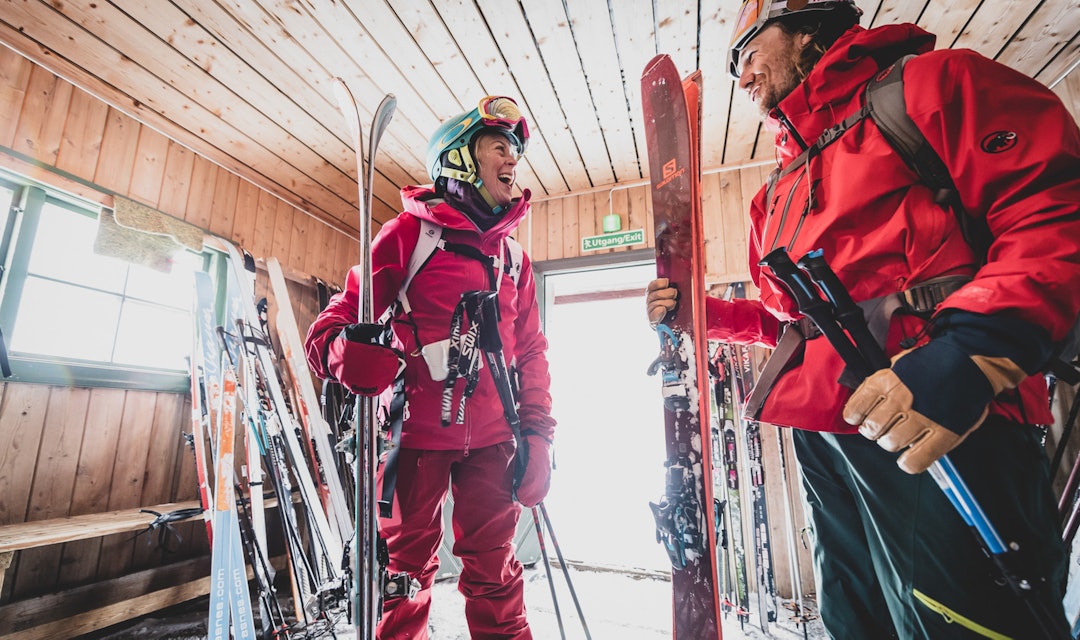 UTSTYRSKLAFF: Når utstyret funker, så blir det god stemning på tur. Foto: Hans Kristian Krogh-Hansen Høgruta i jotunheimen. Bilde: Hans Kristian Krogh-Hanssen