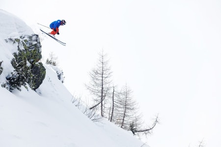 MORO PÅ SKI: Her er Erlend Meirik i farta. Foto: Tore Meirik BRATT MORO: Lite å si på farten og viljen. Foto: Tore Meirik