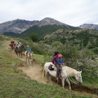 Med hest gjennom Altai-fjellene.