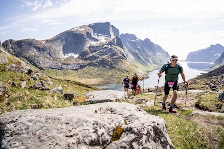 SPEKTAKULÆRT: Været gjorde femårsjubileet for Lofoten Ultra-Trail til en eventyrlig naturopplevelse. Foto: Ian Corless femårsjubileet for Lofoten Ultra-Trail