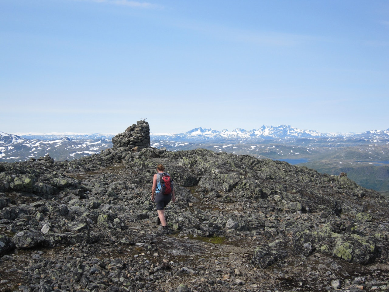 SOMMERFJELLTUR: Tyin-Filefjell har fjellturmuligheter i mange retninger. Foto: Eivind Eidslott  Tyin fjelltur vang i Valdres