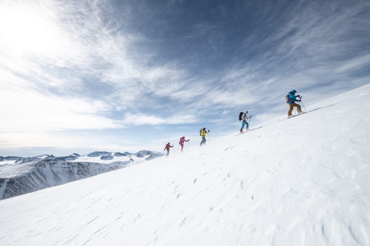 ALPIN SKITUR: Fra innspillingen Høgruta i Jotunheimen. Foto: Christian Nerdrum  haute route  Høgruta i Jotunheimen. Foto: Christian Nerdrum