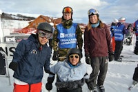 Edwin Gonzalez (NI), Melvin Cornejo Gomez (SV), ledsager fra Forsvaret og Tonje Kirkebøen Slettemo (NO) nederst i alpinbakken. Edwin Gonzalez (NI), Melvin Cornejo Gomez (SV), ledsager fra Forsvaret og Tonje Kirkebøen Slettemo (NO) nederst i alpinbakken.