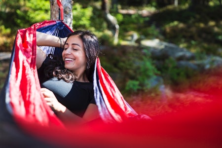 HADIAS HØST: Hadia går en hektisk høst i møte, uten at hun gir spesielt inntrykk av det. – Trikset er å starte forsiktig, sier hun. Foto: Marte Stensland Jørgensen