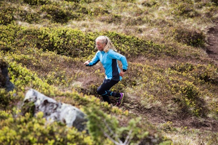 HUSK Å GIRE: – Det er lov å gå, sier stadig Høyanger-jenta Malene Blikken Haukøy, selv om hun tilsynelatende ikke driver så mye med denslags selv. Foto: Christian Nerdrum fjelløping malene haukøy