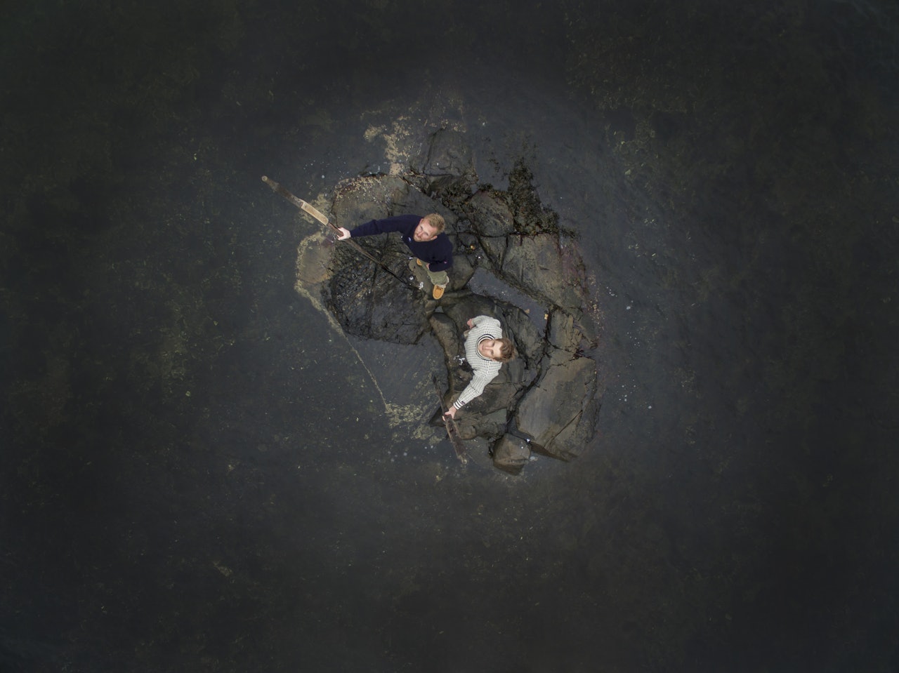 VIL HISTORIEN GJENTA SEG: Toten-kameratene Rune Malterud og Stian Aker er godt på vei mot Scilly-øyene. Foto: Matti Bernitz Pedersen  VIL HISTORIEN GJENTA SEG: Toten-kameratene Rune Malterud og Stian Aker er godt på vei mot Scilly-øyene. Foto: Matti Bernitz Pedersen