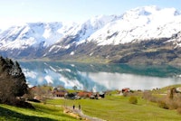 Strynefestivalen, 6. – 9. juni. Bli med på historiens første Strynefestival. Våre dyktige instruktøre vil holde kurs og clinics innen klatring, kajakkpadling, sykling, ski/brett og sikkerhet. www.strynefestivalen.no. FOTO: Gunhild Aaslie Soldal Strynefestivalen, 6. – 9. juni. Bli med på historiens første Strynefestival. Våre dyktige instruktøre vil holde kurs og clinics innen klatring, kajakkpadling, sykling, ski/brett og sikkerhet. www.strynefestivalen.no. FOTO: Gunhild Aaslie Soldal