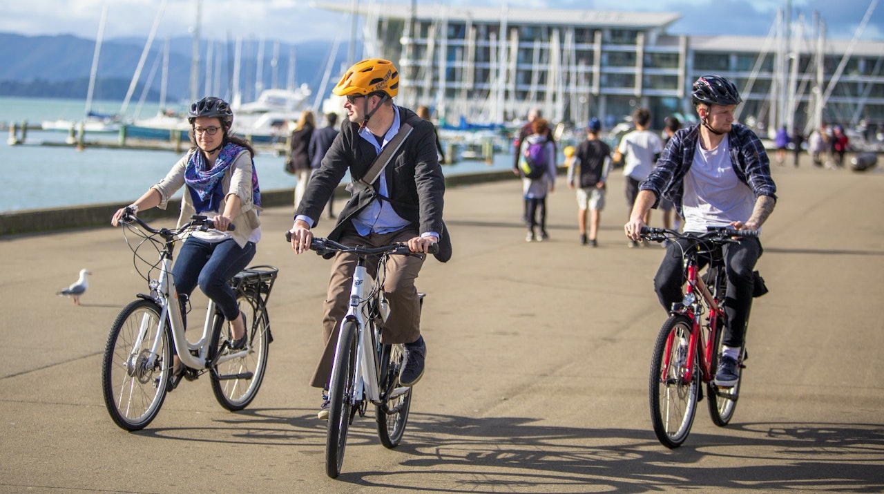 SPAR EN BIL: Hvis elsykkelen bidrar til at du ikke trenger å eie bil, har du naturlig nok spart store summer. Foto: Smartmotion SPAR EN BIL: Hvis elsykkelen bidrar til at du ikke trenger å eie bil, har du naturlig nok spart store summer. Foto: Smartmotion