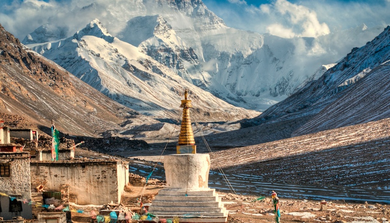 17 fjellklatrere er meldt omkommet. Det er foreløpig ingen meldinger om at nordmenn er blant de omkomne. Foto: Hvitserk 17 fjellklatrere er meldt omkommet. Det er foreløpig ingen meldinger om at nordmenn er blant de omkomne. Foto: Hvitserk