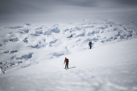 VERDENS TØFFESTE BRESKITUR: Jostedalsbreen har ankomst fra mange kanter og brearmer med mye flott skikjøring. Bli med på tidenes rundtur. Foto: Hans Kristian Krogh Hanssen Josten rundt