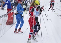 LETT PÅ FOTEN: Dansen på snøen før start uten ski. 