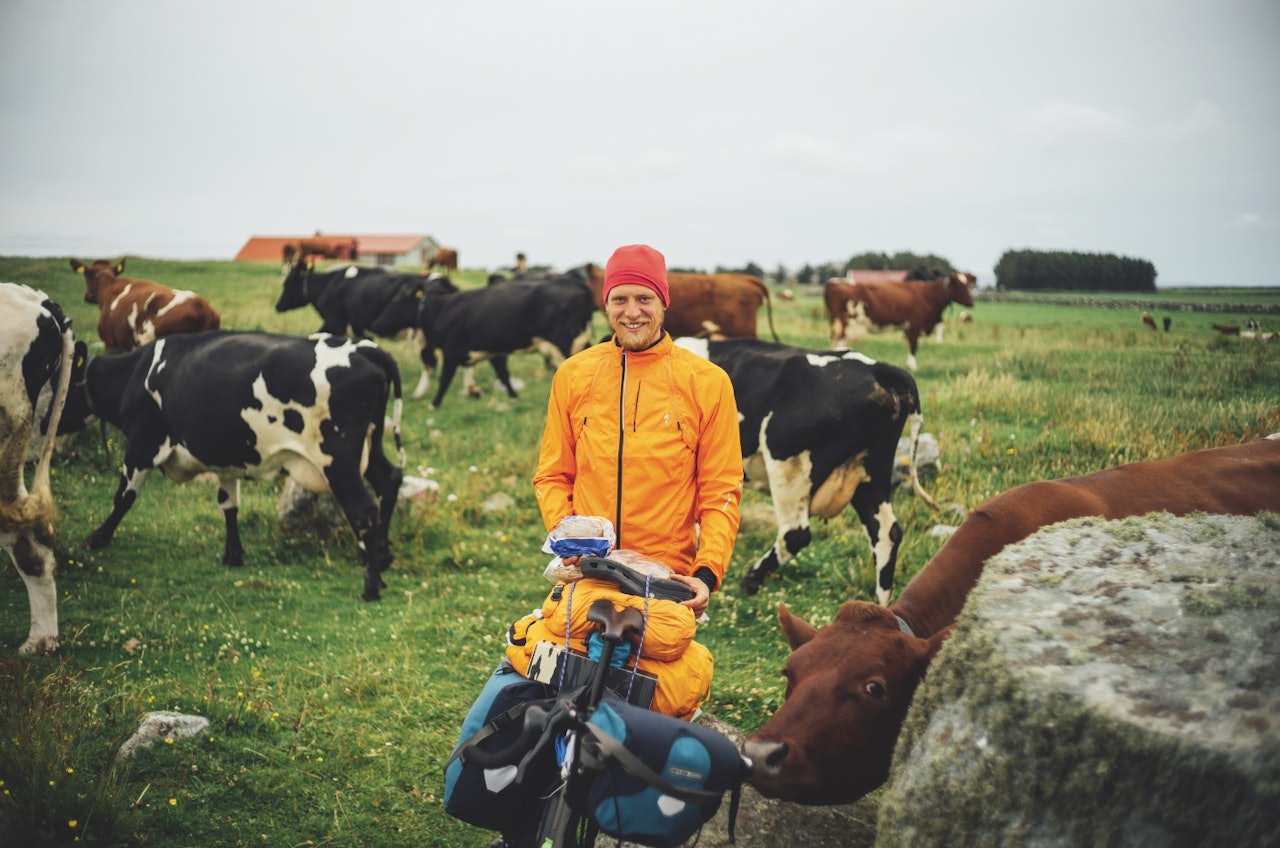 HEISANN: Frikk Kvamme med sine nye venner. HEISANN: Frikk Kvamme med sine nye venner.