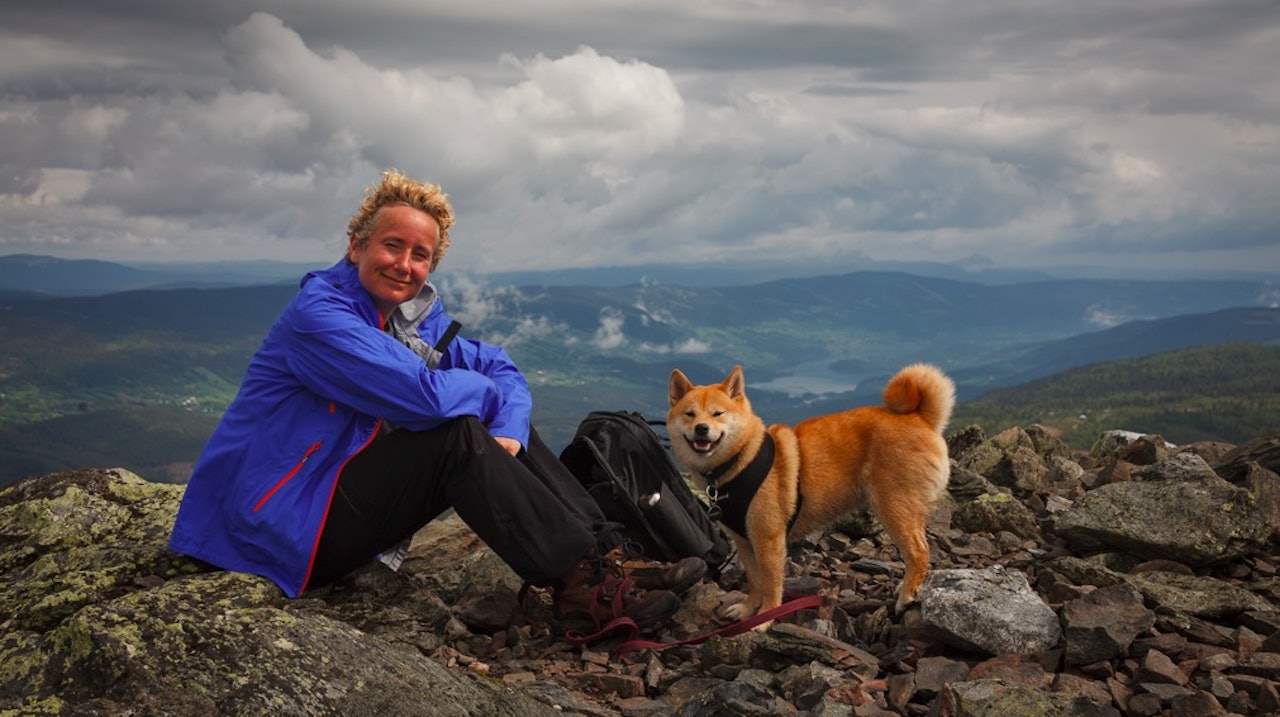 NÆRMERE KJERNEN: Påtroppende festivalsjef for Vinjerock, Julie Forchammer, forlater Oslo miljøsjefjobben i Øyafestivalen og flytter til fjellkommunen Vang for å komme tettere på naturen og det hun egentlig er opptatt av. Foto: Thomas Søbstad  NÆRMERE KJERNEN: Påtroppende festivalsjef for Vinjerock, Julie Forchammer, forlater Oslo miljøsjefjobben i Øyafestivalen og flytter til fjellkommunen Vang for å komme tettere på naturen og det hun egentlig er opptatt av. Foto: Thomas Søbstad