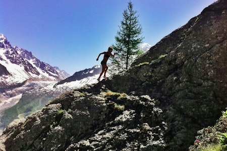 LØPING MED UTSIKT: Emelie Forsberg i motbakke-intervall. Fredag er hun blant favorittene i den 80 km lange VM-løypa fra Chamonix til Mont Blanc. Foto: Privat LØPING MED UTSIKT: Emelie Forsberg i motbakke-intervall. Fredag er hun blant favorittene i den 80 km lange VM-løypa fra Chamonix til Mont Blanc. Foto: Privat