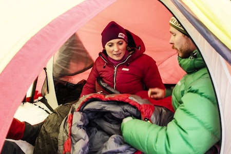 TRØTT TUR: God søvn på i telt er et vanskelig tema, men nærmest en selvfølge for trivselen. 